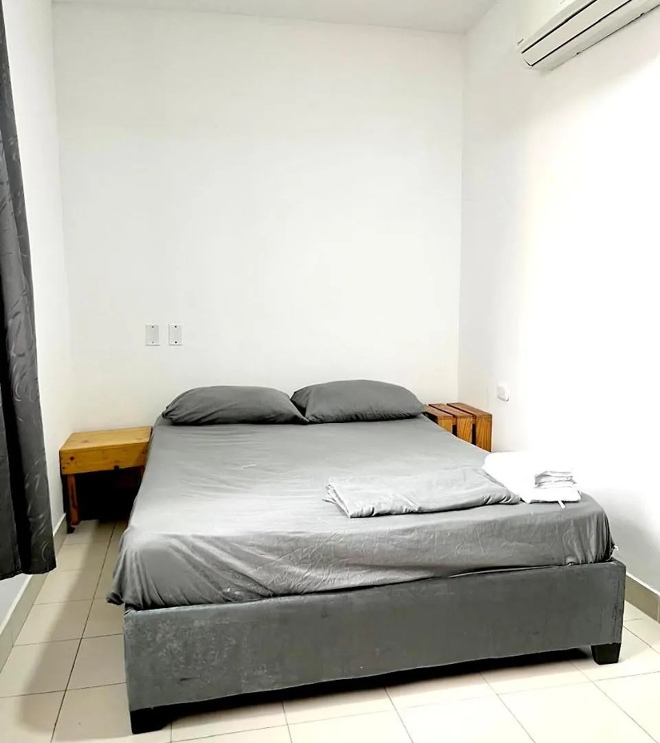 Habitacion Cerca De La Playa 202 contacts